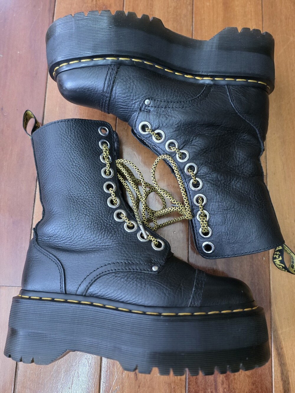 Dr. Martens Sinclair Hi Max Pisa Leather Platform Zip Boots Black Women's 7 - Picture 8 of 15